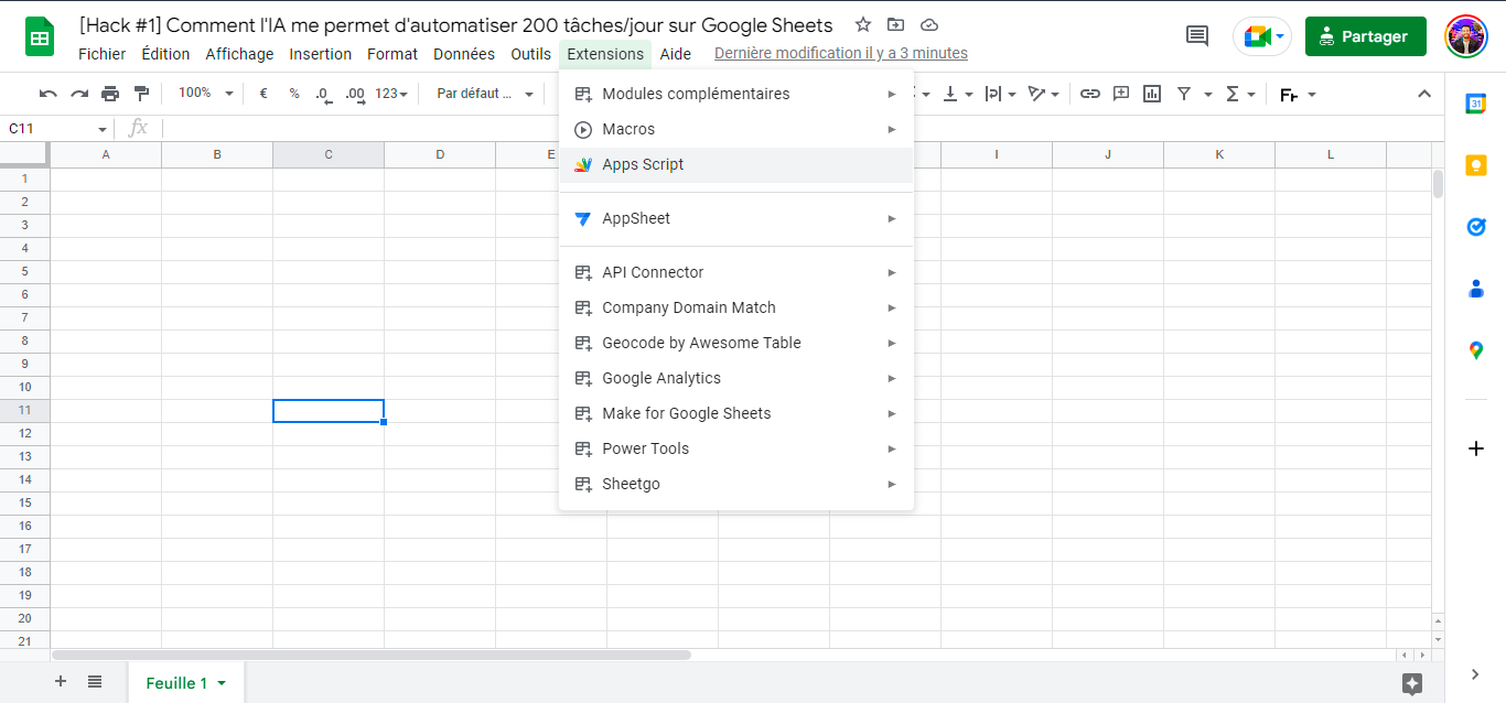 Classeur Google Sheets vide avec le menu Extensions ouvert et l'option Apps Script mise en évidence parmi les modules